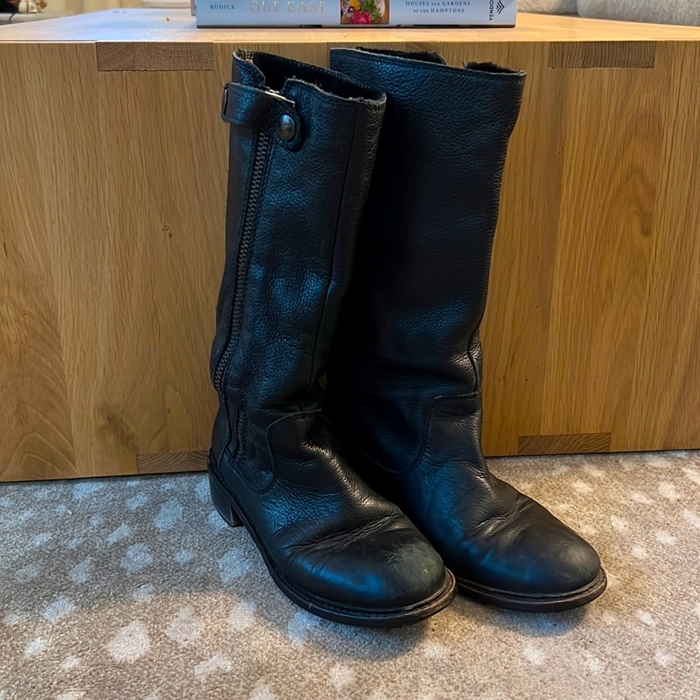 Vince Black Leather Winter Boots